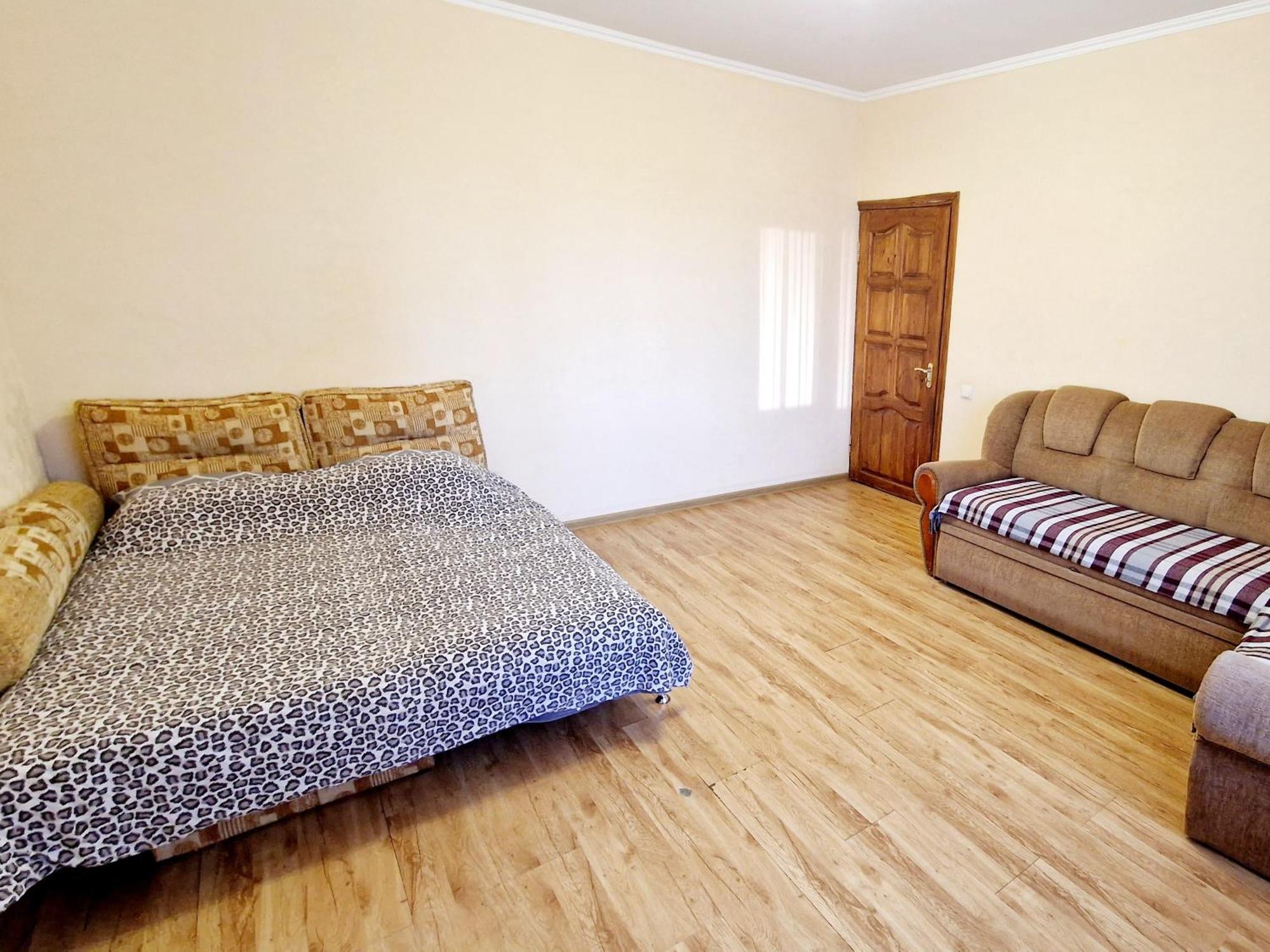 Apartment On Kravchuka, 11B Lutsk Luaran gambar