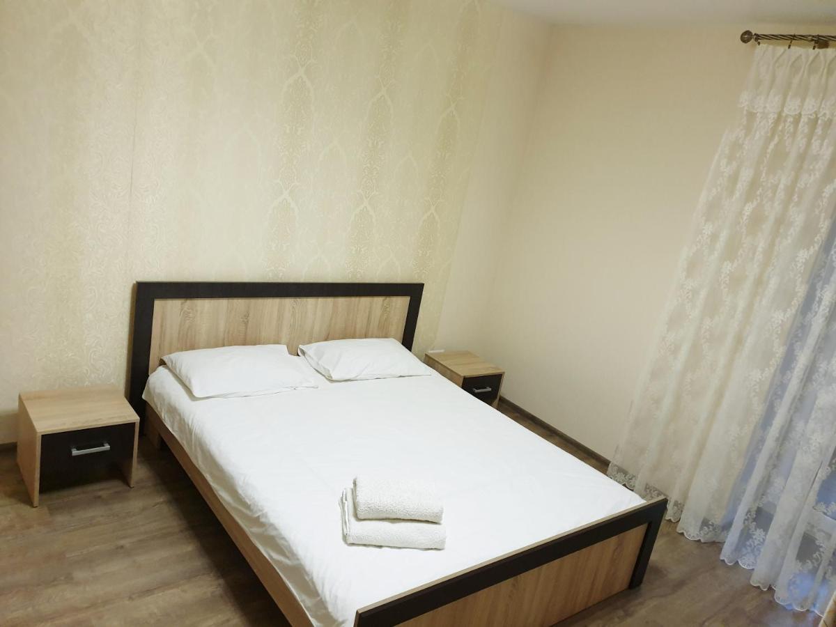 Apartment On Kravchuka, 11B Lutsk Luaran gambar