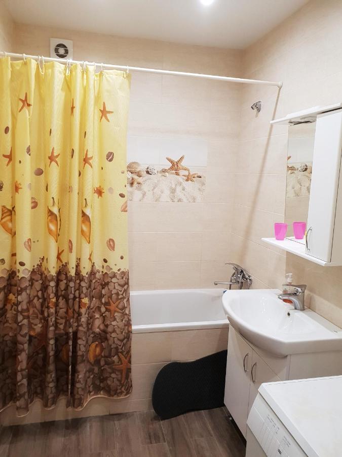 Apartment On Kravchuka, 11B Lutsk Luaran gambar